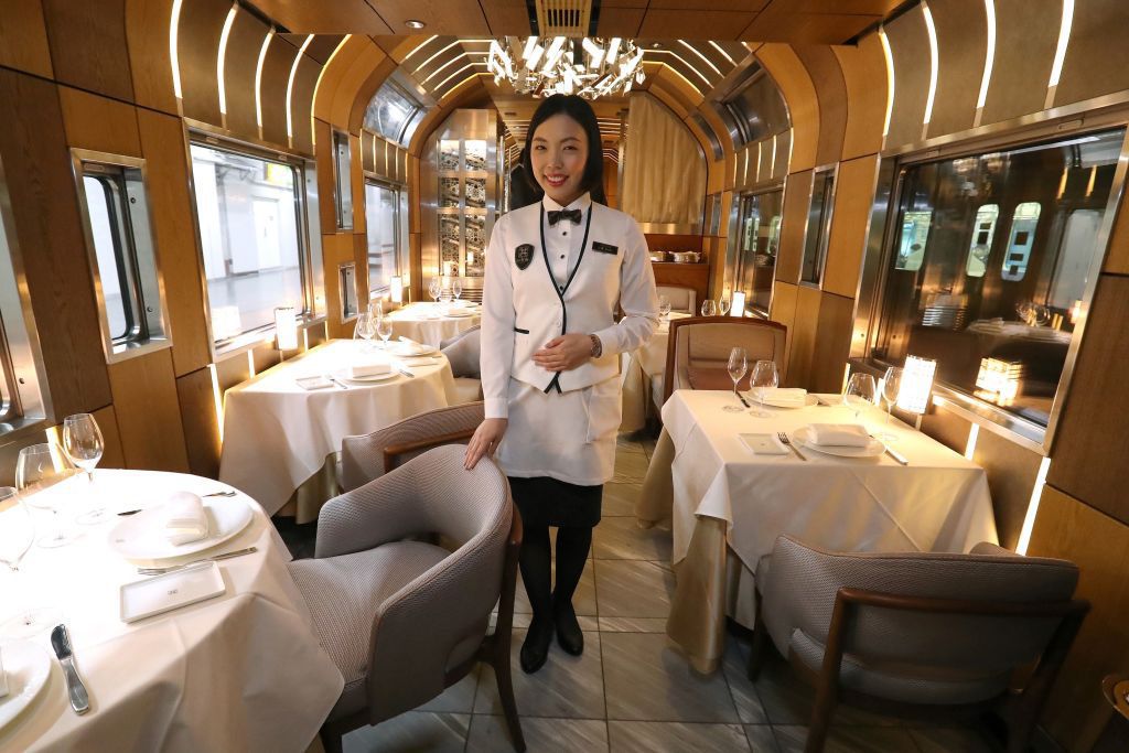 JR East In-carriage restaurant.